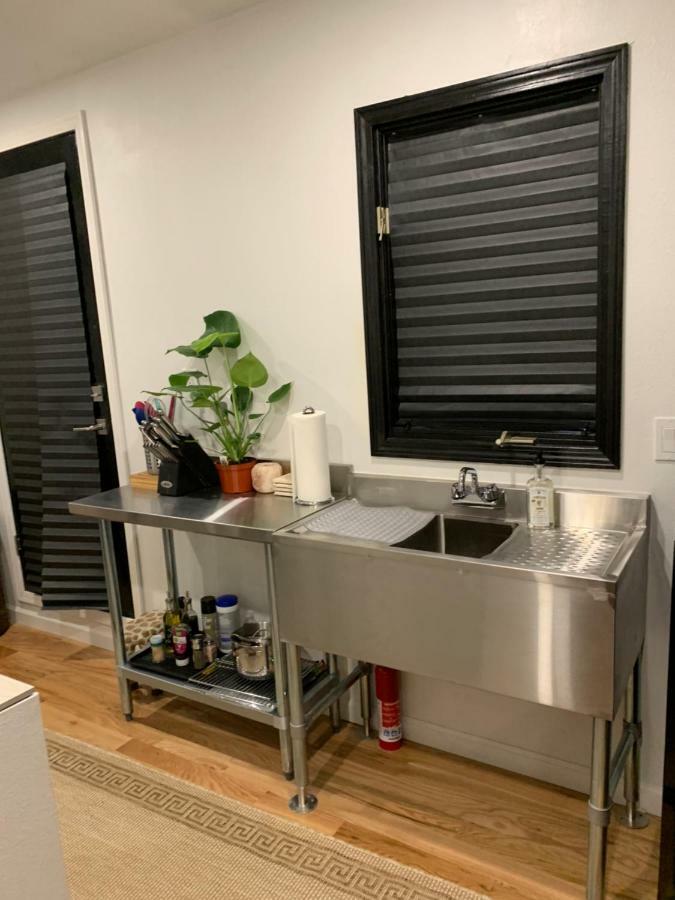The Upper Room At Casa1022 Compound アルバカーキ エクステリア 写真